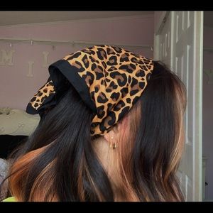 🐆 LEOPARD PRINT BANDANA